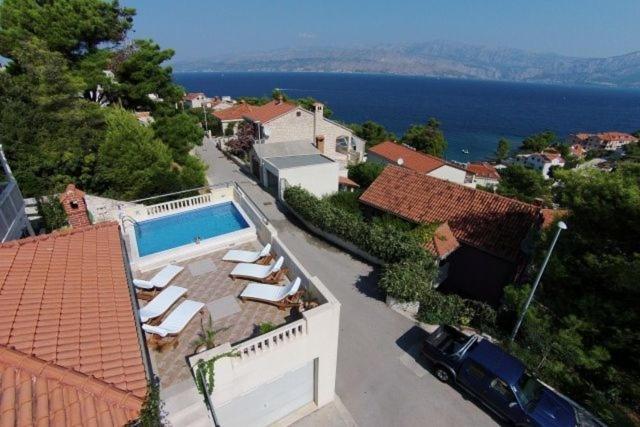 Holiday Home With Pool Kuciste Exterior photo